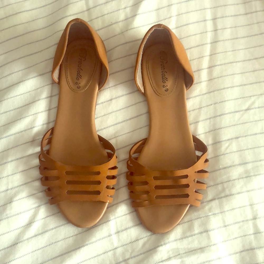 Open-toe Flats and/or Sandals